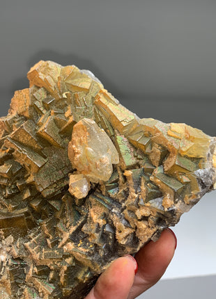 Amazing and Rare ! Iridescent Rainbow Fluorite 🌈