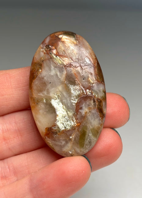 Golden Red Mica with Quartz