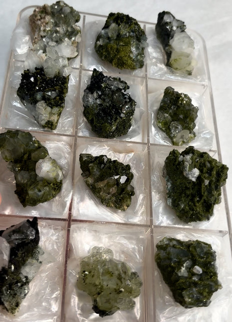 12 Pieces ! High Grade Green Epidote with Quartz Lot