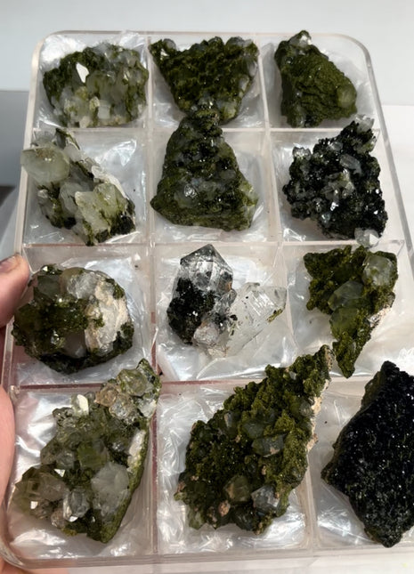 12 Pieces ! High Grade Green Epidote with Quartz Lot