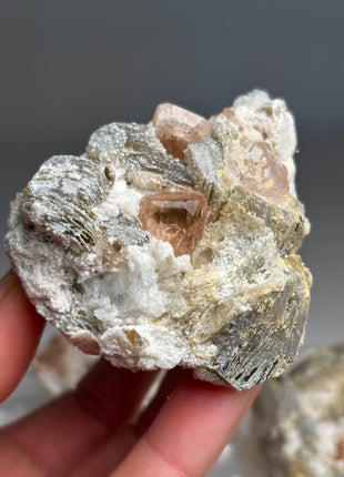 6 Pieces ! Champagne Topaz with Feldspar Lot