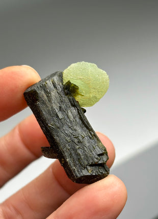 12 Pieces ! High Grade Apple Green Prehnite with Epidote Lot - From Mali