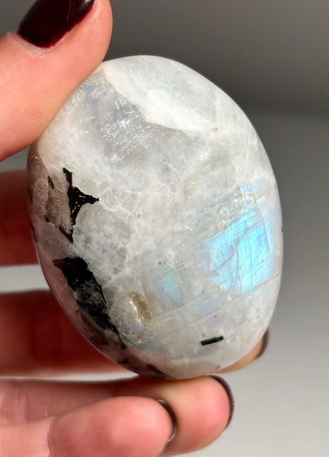 Flashy Rainbow Moonstone ๐