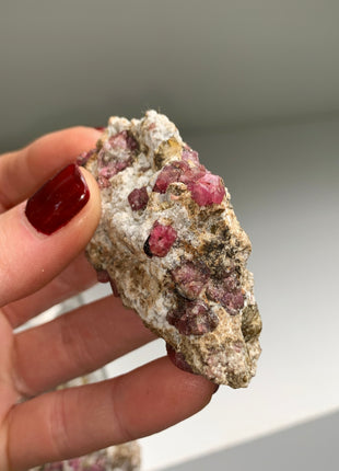 Raspberry Grossular Garnet Specimens Lot ! 12 Pieces