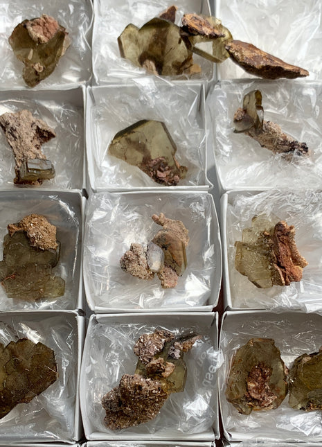 High Grade Barite Lot from Cerro Warihuyn, Peru - 14 Pieces !