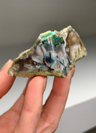 New ! Copper Ore and Blue Chrysocolla with Chalcedony Geode !