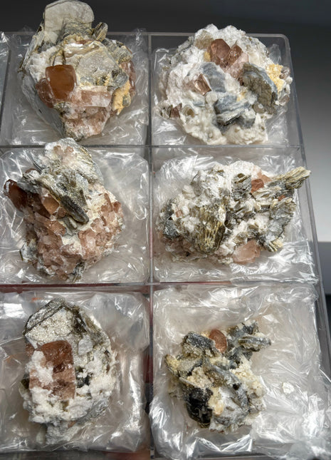 6 Pieces ! Champagne Topaz with Feldspar Lot