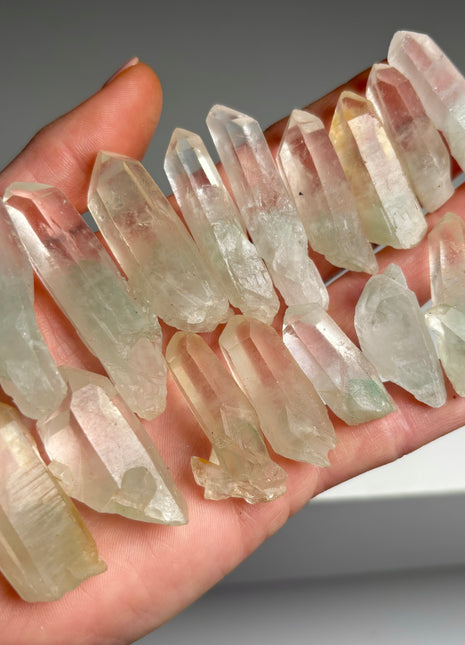 16 Piece Lot ! Quartz with Green Fuchsite Inclusions