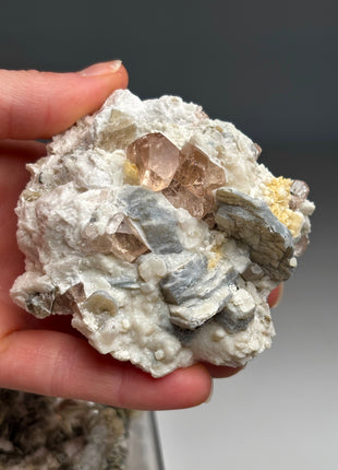 6 Pieces ! Champagne Topaz with Feldspar Lot