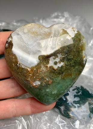 Very High Grade Moss Agate with Quartz Hearts - 4 Pieces !
