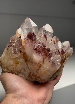Incredible ! Sunset Quartz with Red Phantoms