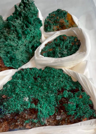 Green Malachite Flowers - 4 Piece Lot !