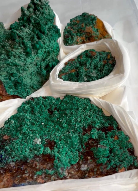 Green Malachite Flowers - 4 Piece Lot !