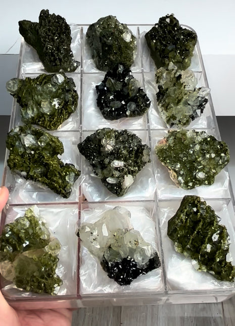 12 Pieces ! High Grade Green Epidote with Quartz Lot