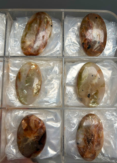 6 Piece Lot ! Golden Red Mica with Quartz