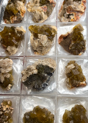 12 Pieces ! Yellow Fluorite with Barite Flowers lot