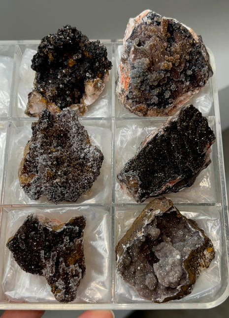 6 Pieces ! Sparkling Quartz with Manganese Oxide Specimens Lot