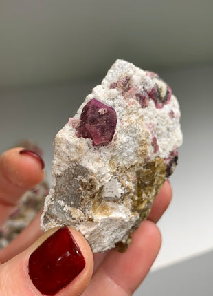 Raspberry Grossular Garnet Specimens Lot ! 12 Pieces