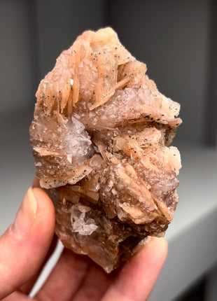 New find ! Pink Barite with Cumberland habit Quartz