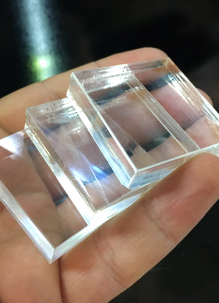 40 mm x 10 mm Acrylic Mineral Display Stands Lot of 50 Pieces