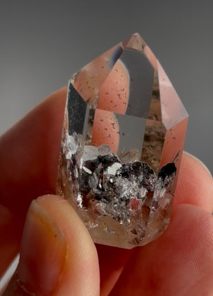 Hematite Blades Included Quartz Collection PM1449