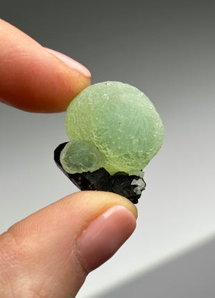 18 Pieces ! High Grade Apple Green Prehnite with Epidote Lot - From Mali
