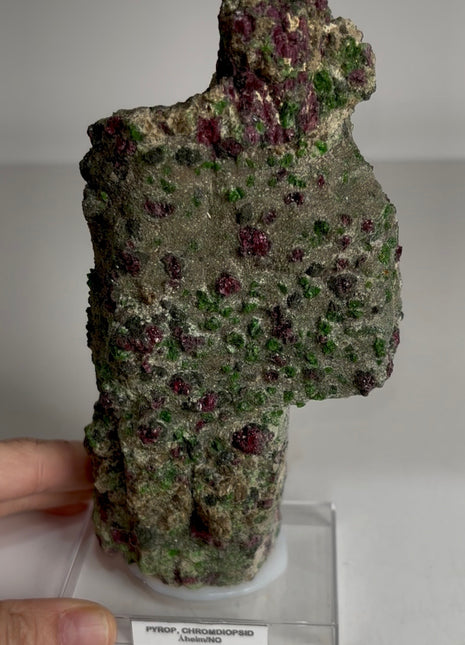 Pyrope Garnet with Chrome Diopside from Norway