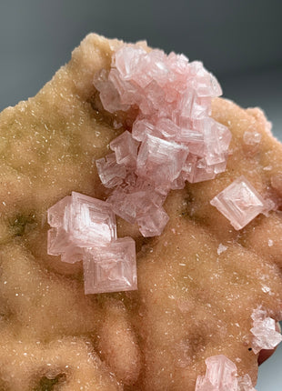 New ! Pink Halite with Great Crystallization - from Searles Lake, California