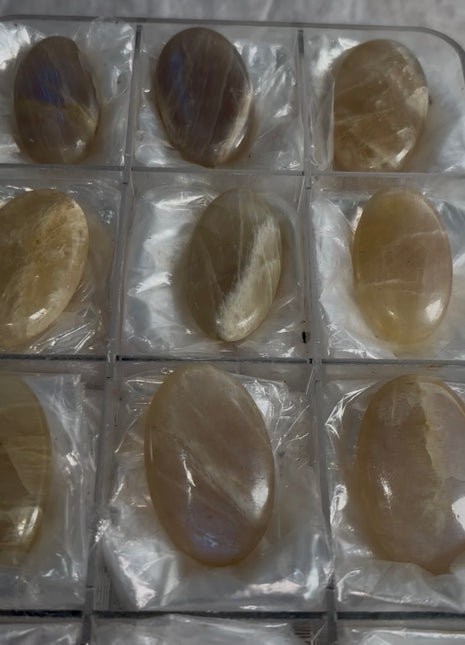 9 Pieces ! High Grade Flashy Rainbow Moonstone Lot