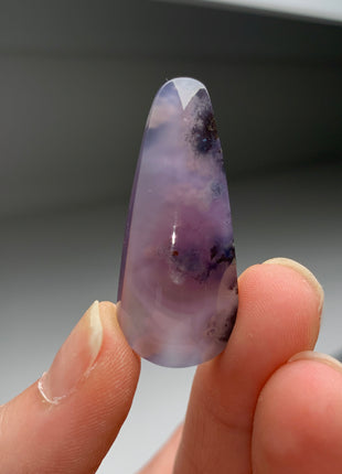 Green Moss in Purple Chalcedony !