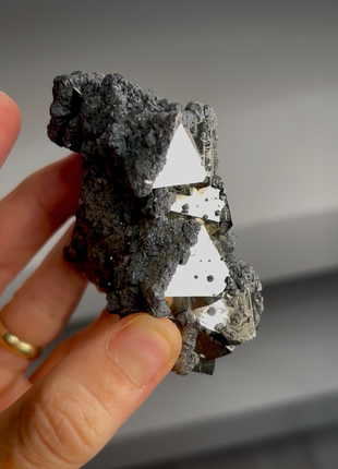 Very High Grade Octahedral Pyrite PM1441