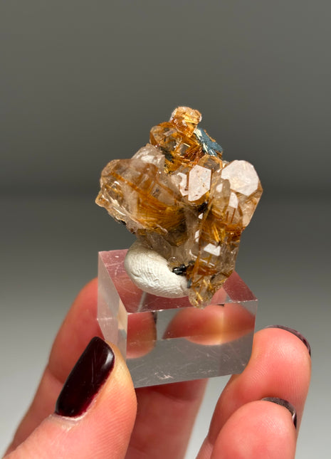 Quartz with Rutile and Hematite - from Novo Horizonte