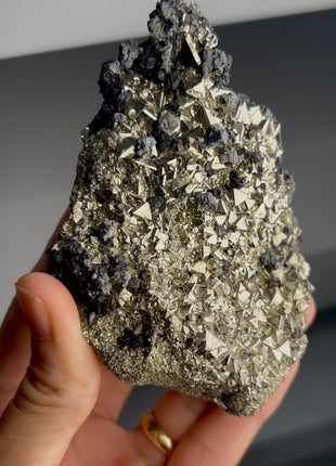 Very High Grade Octahedral Pyrite PM1438