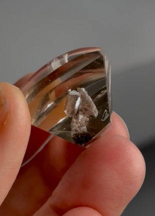 Quartz Crystal in Quartz Collection PM1464