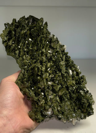 Stunning ! Forest Epidote with Quartz