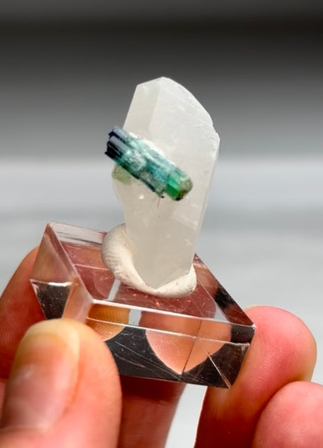 Blue Green Tourmaline with Quartz Special Price 💥