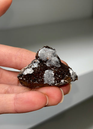 6 Pieces ! Sparkling Quartz with Manganese Oxide Specimens Lot