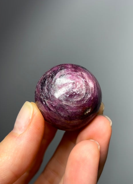 Red Ruby Sphere !