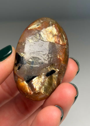 Golden Red Mica with Quartz