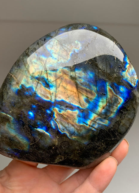 Flashy Labradorite from Madagascar