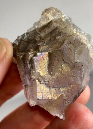 Rare ! Rainbow Fluorite PM0767 🌈