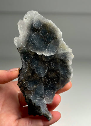 Top ! Druzy Black Chalcedony