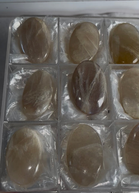 9 Pieces ! High Grade Flashy Rainbow Moonstone Lot