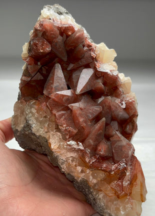 New find ! Red Calcite from Moldova
