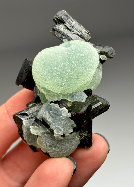 New ! Green Prehnite with Epidote - From Mali