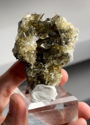 New find ! Golden Barite Specimen PM0427