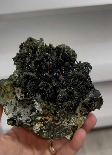 New ! Epidote Flowers with Axinite PM1573
