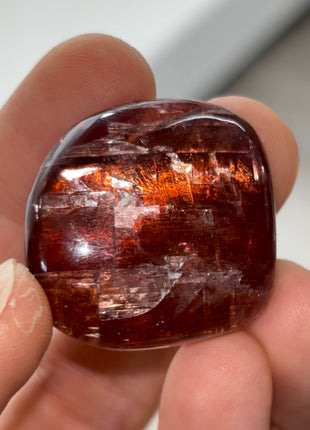 Red Villiaumite PM1258