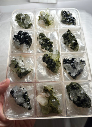 12 Pieces ! High Grade Green Epidote with Quartz Lot