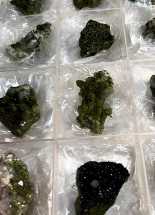 12 Pieces ! High Grade Green Epidote with Quartz Lot
